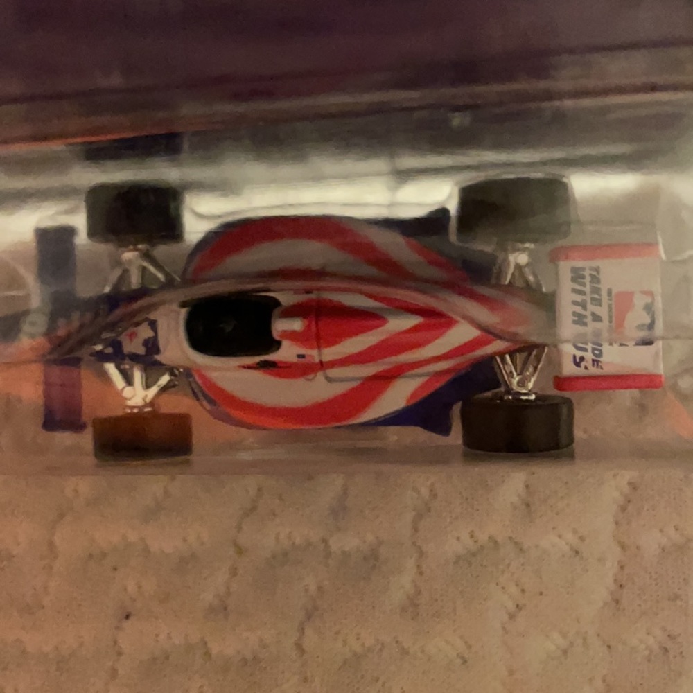 NIB Johnny Lightning 2002 Indy Racing Car 🏎 - Picture 3 of 6
